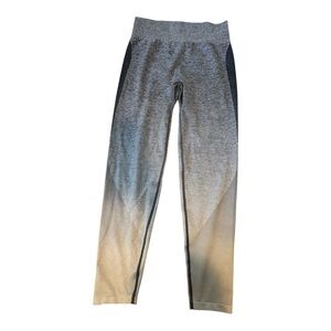 Victoria’s Secret PINK Seamless Yoga Pilates Snatched Athleisure Leggings L